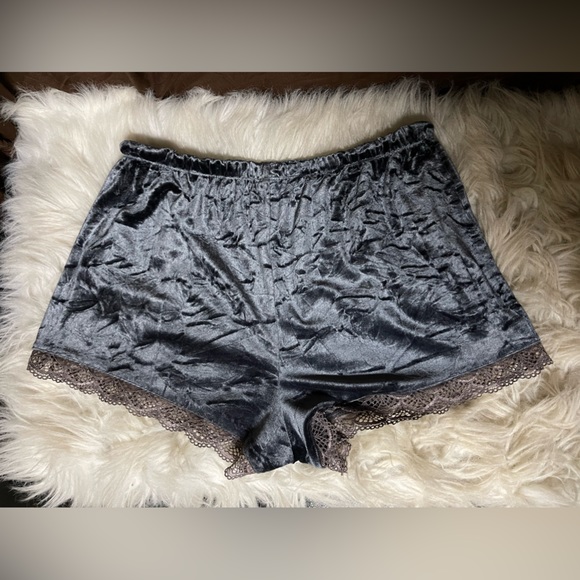 💄2 for 15$💄George Velvet Soft Pyjama Style Shorts Size Small Womens US - Picture 2 of 4